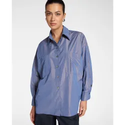 Camisa de mujer de tafetán con bolsillos ajuste holgado