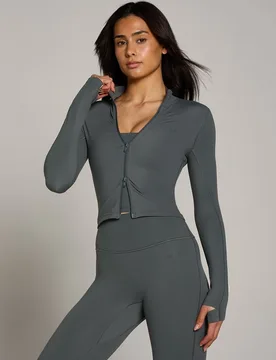 MP Women's Tempo Cropped Jacket - Dark Grey - XS - MyProtein - FashionsVida