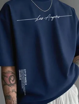 Camiseta de manga corta casual y versátil con elemento impreso simple para hombres Zrgoth - Shein - FashionsVida