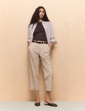 Pantalón de mujer bolsillo chino con cinturón - Easy Wear - FashionsVida