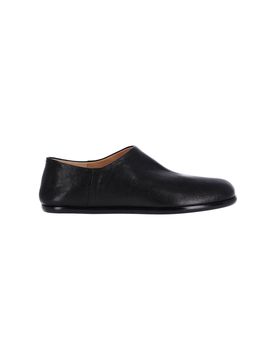 Refined Leather Flat Shoe