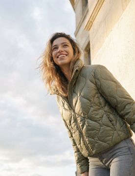 Giacca trapuntata a collo alto - verde fresco
