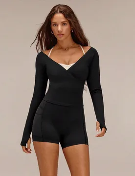 FeatherFit™ Vibe Check Top de Manga Larga con Cruzado Delantero a la Cintura, Multiusos con Agujeros para Pulgares, Bajo Impacto para Yoga, Pilates, - Shein - FashionsVida