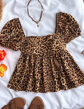 Camisa con cuello cuadrado, manga abullonada y estampado de leopardo para adolescente, top lindo con estampado de leopardo - Shein - FashionsVida