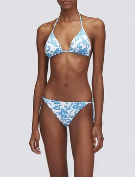 Bikini blu a fiori bianchi con top a triangolo e slip sgambato con laccetti - Sundek - FashionsVida
