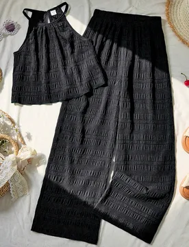 Set de 2 piezas de top de tirantes y pantalones de pierna ancha de moda y versátiles para niñas preadolescentes en verano. Diseño con botones y esp - Shein - FashionsVida