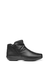 Women's 'Murmur' Ankle Boots in Black Size: 9 - Black - Size: 9