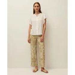 Camisa de lino de mujer en manga corta de volantes y cuello mao