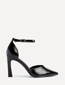 Women's Moira Black Faux Leather V Cut Court Heels Size: 7-Standard Fit - Black - Size: 7-Standard Fit - Linzi - FashionsVida