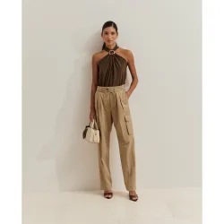 Pantalones de mujer cargo de pierna ancha con cinturón