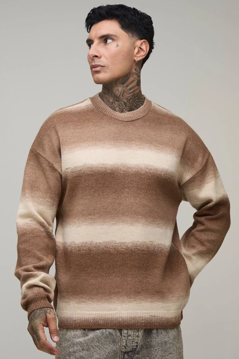 Herren Groß Geschnittener Entspannter Ombré-Strickpullover Brown Größe Medium - boohooMAN - FashionsVida