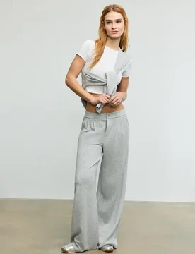 Basic Polyamid-T-Shirt Weiß L - Stradivarius - FashionsVida
