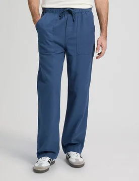 Pantalón de hombre utility drawstring de corte relaxed - Lee - FashionsVida