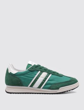 TJM RETRO RUNNER CLEATED