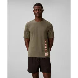 Camiseta de manga corta y cuello redondo