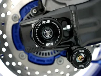 Coppia Protezioni Forcellone Nero ; Yamaha Tracer 9 / Gt / Plus 2021-2025
