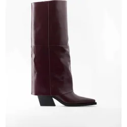 Botas cowboy de mujer de caña alta con acabado en punta
