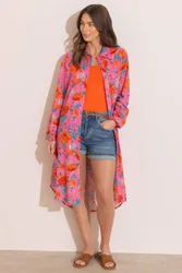 Women's Floral Printed Longline Shirt in Pink Size: Medium - Pink - Size: M