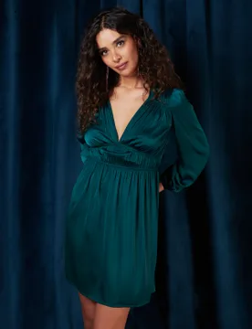 Long Sleeve V-Neck Mini Dress - 8 / Bottle Green - female - Blue Vanilla - FashionsVida