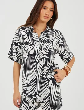 Printed Short Womens Sleeve Shirt And Short Set - - Size: S - Brave soul - FashionsVida