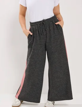 Women's Side Stripe Wide Leg Trousers in Dark Grey Size: 20 - Dark Grey - Size: 20 - Yours - FashionsVida