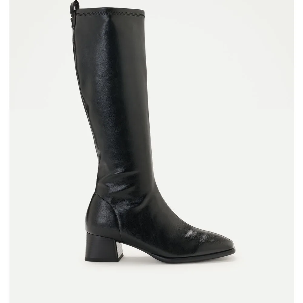 Bota tacón, elástica tacón medio - Latouche - FashionsVida