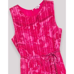 Vestido largo sin mangas con cinturón y estampado geométrico