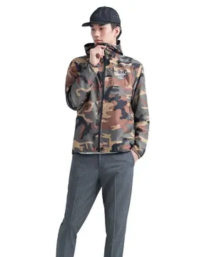 Giacca Voyage Wind Woodland Camo / White Classic Logo S