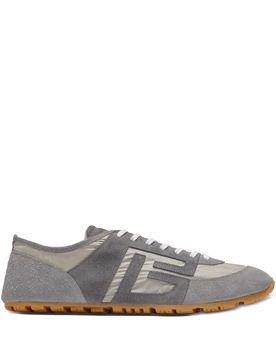 Style Lace-Up Sneakers with Notched Outsole and PB Logo Detail