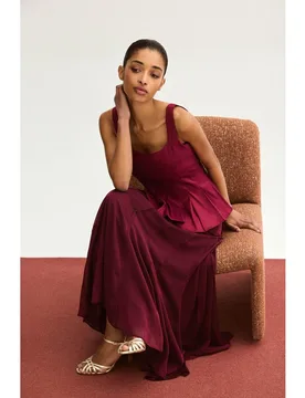 Falda de mujer de tiro alto y corte evasé - Bimani - FashionsVida