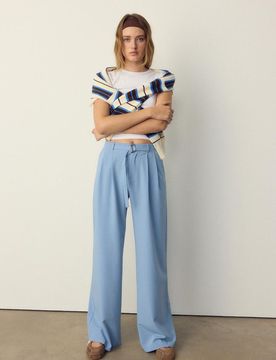 Weite Hose mit Metallschnalle Himmelblau 42