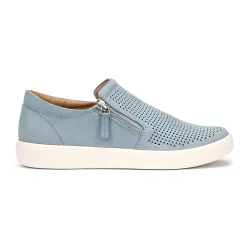 Daisy' Deck Shoes - Pale Blue - Size: 6.5
