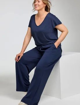 Women's Short Sleeve V-Neck Top in Dark Navy Size: 16 - Dark Navy - Size: 16 - Cotton Traders - FashionsVida