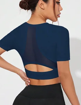 Camiseta deportiva de manga corta con espalda de malla y empalme - Shein - FashionsVida
