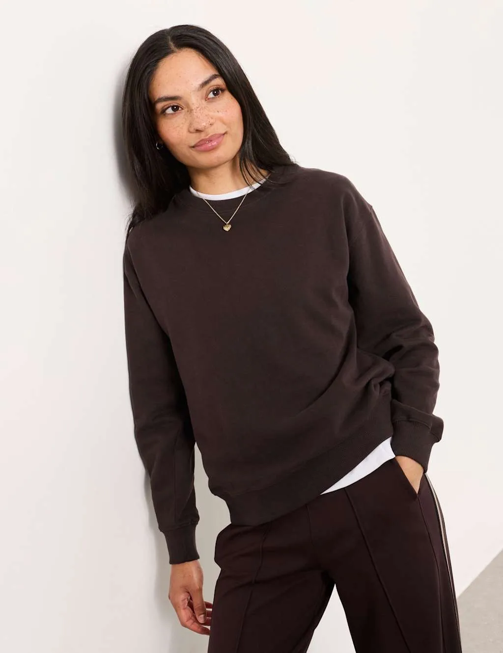 Cotton Rich Crew Neck Sweatshirt Chocolate female - Fatface - FashionsVida