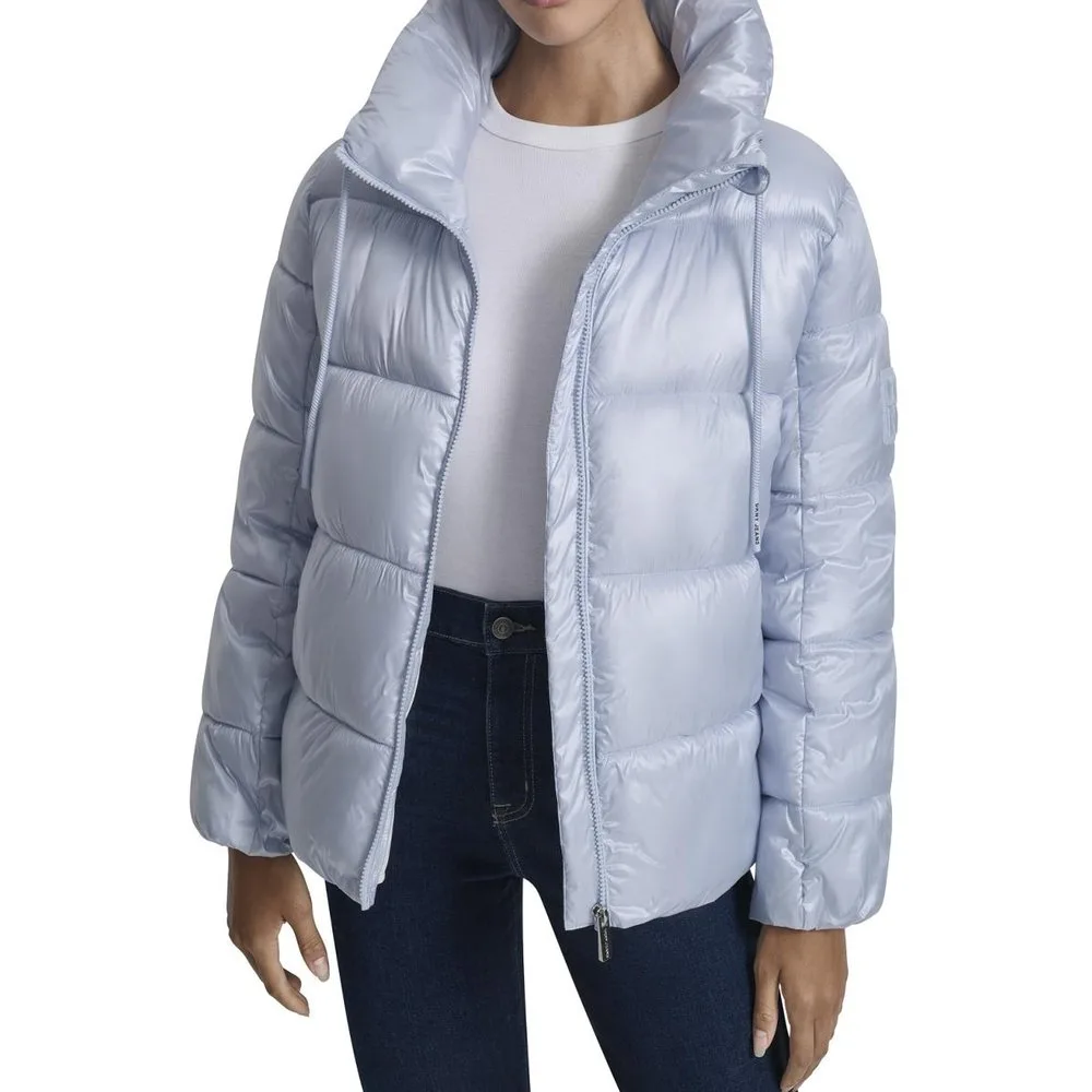 Abrigo de mujer tipo plumas - DKNY Jeans - FashionsVida