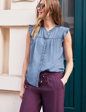 Street One Blusentop mit Rundhals und Rüschendetails female Blau
