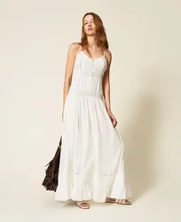 Robe longue en mousseline avec dentelle et volants