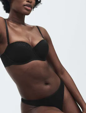 Body Lace Wired Multiway Strapless Bra (A-E) Black female - Body by M&S - FashionsVida