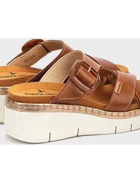 Sandalias de cuña de mujer de piel con suela extraligera - Pikolinos - FashionsVida