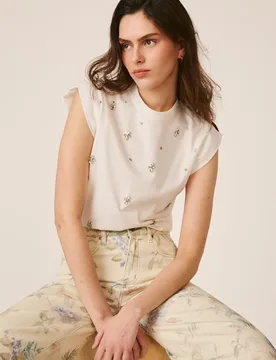 Camiseta de mujer de manga corta con detalles joya - Alma en Pena - FashionsVida