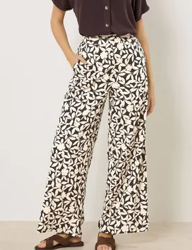 Women's Printed Wide Leg Trousers Size: 20 - Multicolor - Size: 20 - M&Co - FashionsVida