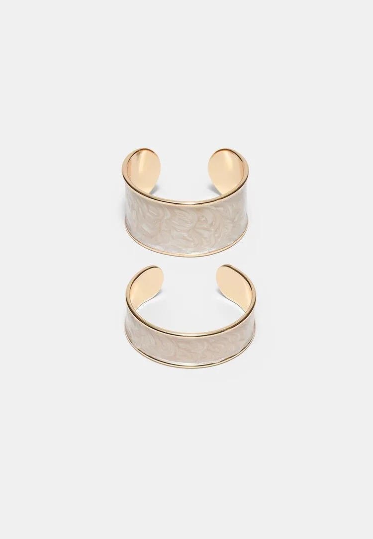Er-Set Armreifen Emaille Ecru OS - Stradivarius - FashionsVida