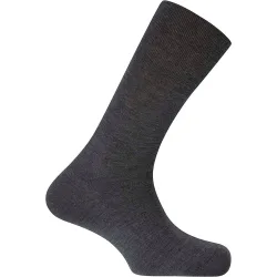 Calcetines de hombre de lana-seda en color gris