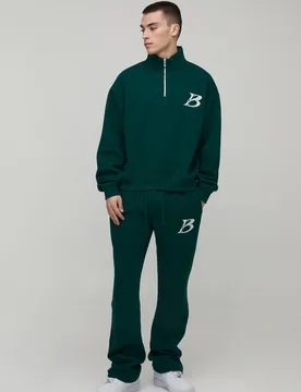 Herren Oversized Boxy B 1/4 Zip Stacked Trainingsanzug Forest Größe Small - boohooMAN - FashionsVida