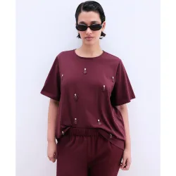 Camiseta manga corta de mujer con abalorios en la parte frontal