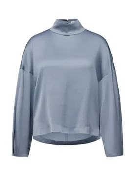 ALVARA 10 female - 34 - FashionsVida
