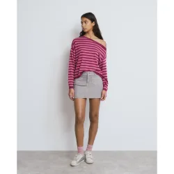 Falda larga con cintura ancha