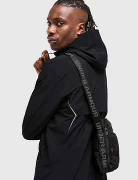 Grid Crossbody Bag - Damen, Schwarz - female - Size: One Size - Under armour - FashionsVida