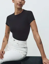 Body Soft™ Smoothing T-Shirt Body Black female